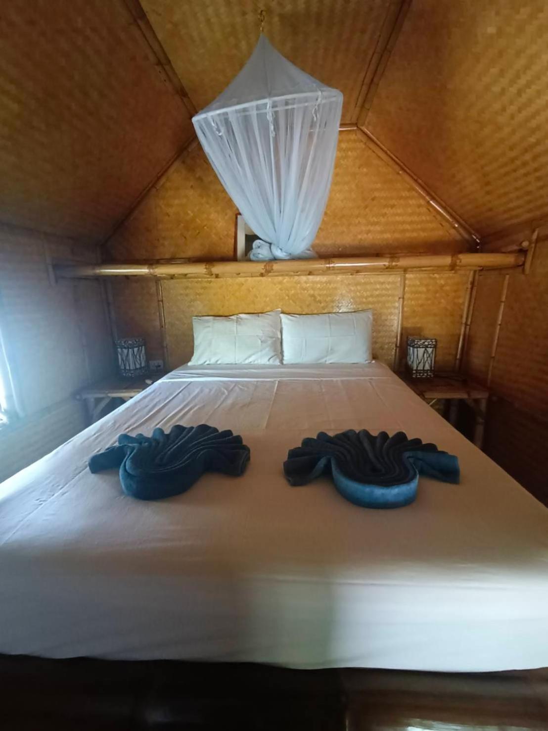 Kingsacre Hotel Nai Yang Beach Buitenkant foto